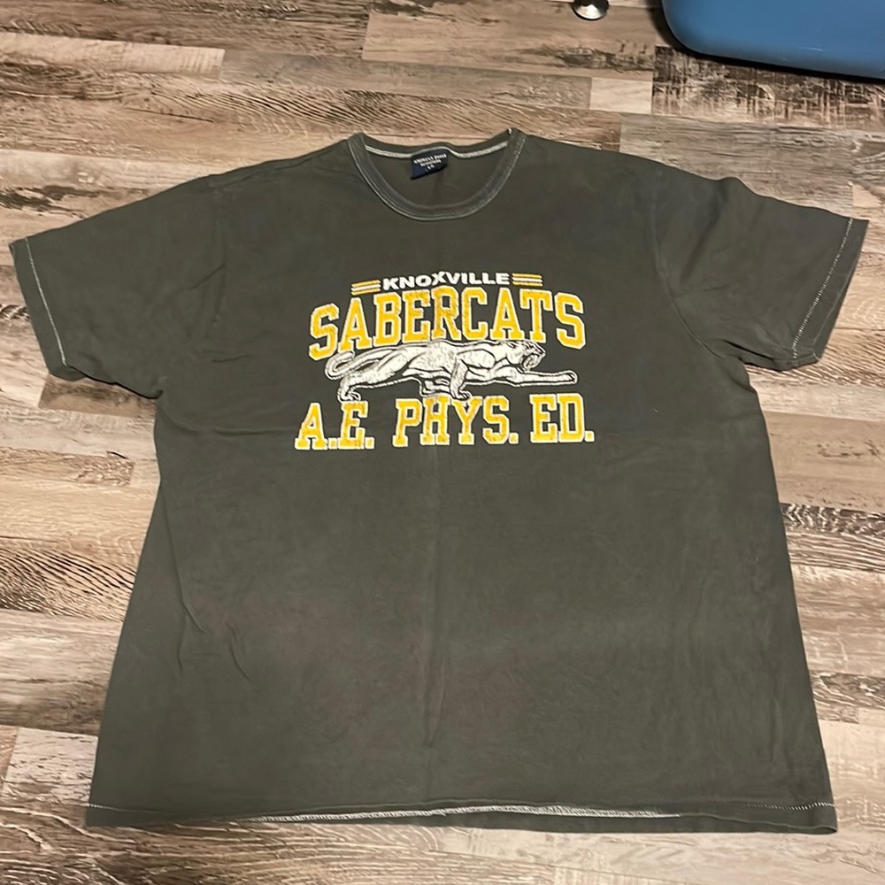 Vintage American Eagle Knoxville Sabercats Short Sleeve Tee Shirt
